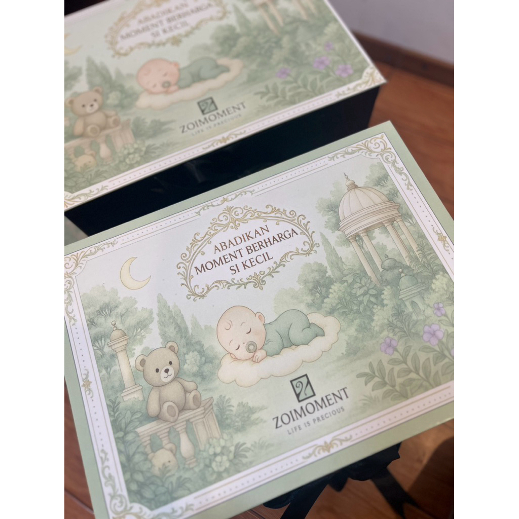 

Exclusive Box Photo
