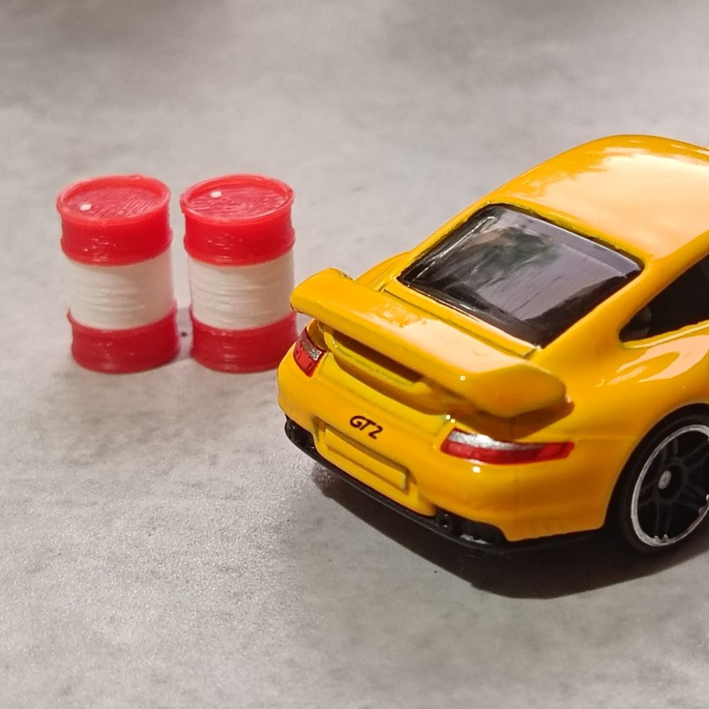 DIIRAMA DRUM TONG OLI BARREL HOTWHEELS 1:64