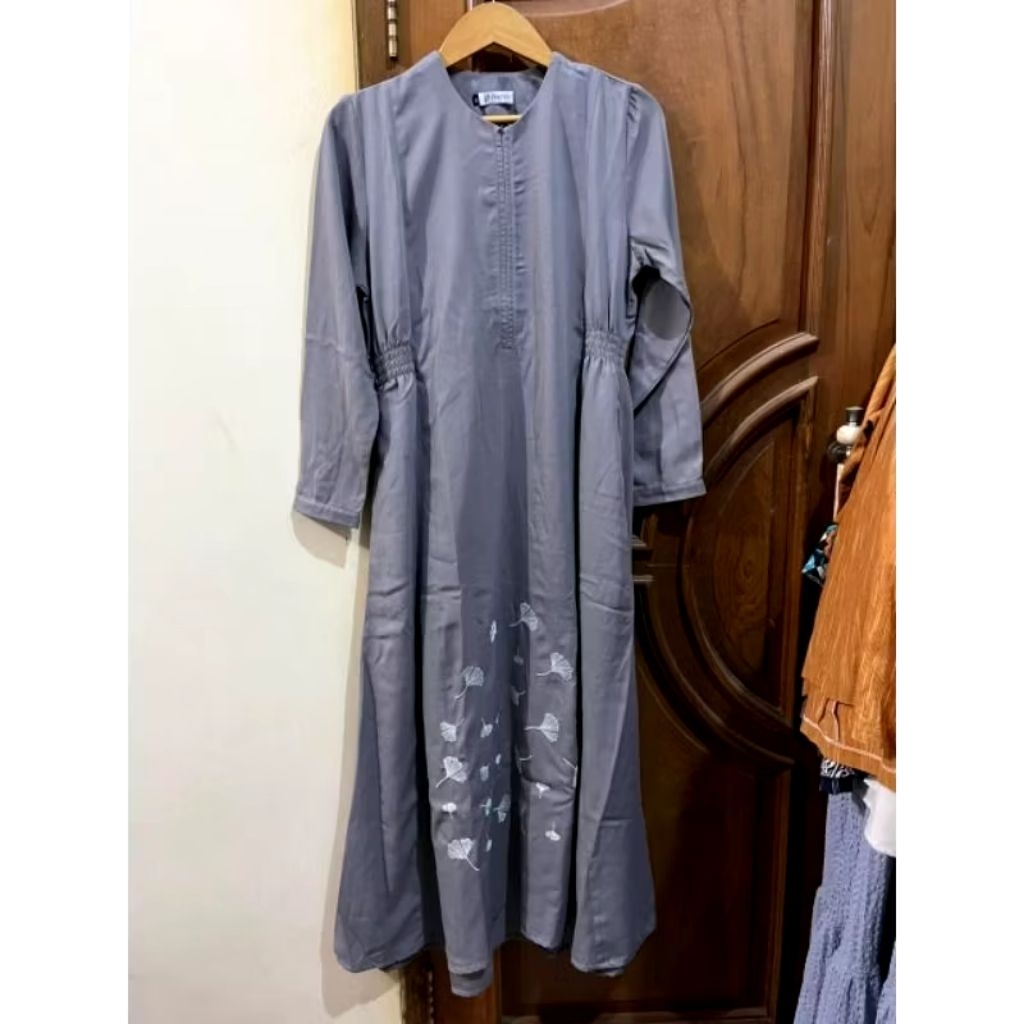 preloved dress gamis pulchra,kaleela