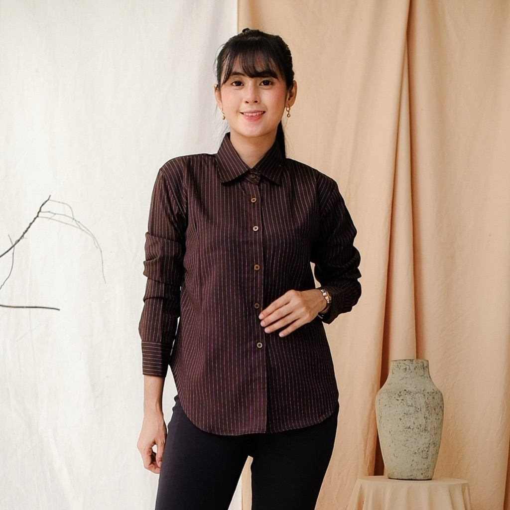 BLUS WISPE KEMEJA WANITA YUNA LURIK BLOUSE ATASAN WANITA MOTIF GARIS GARIS
