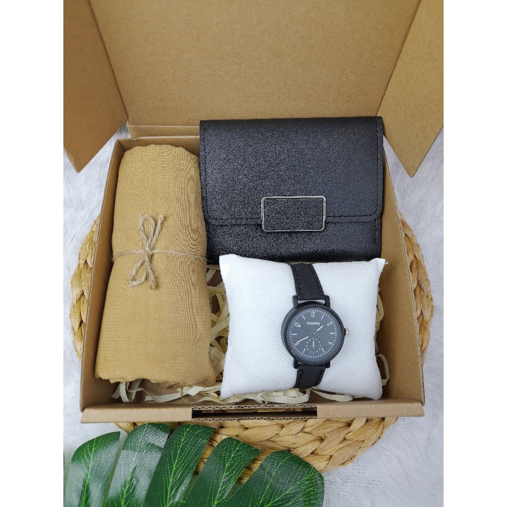 

Nurul hamp kado ulang tahun cewek hampers box aestethic kado anniversary/wisuda/weding/graduation/hampers cewek murah dan lengkap.