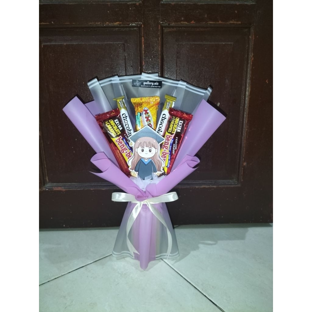 

BUKET SNACK GRADUATION/HARI GURU