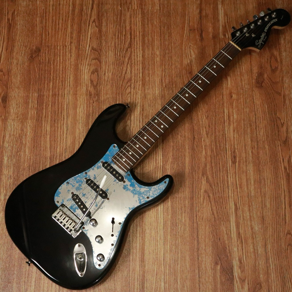Squier Stratocaster Standard Special Edition Black Mirror SSS Tahun 2010 Made in Indonesia