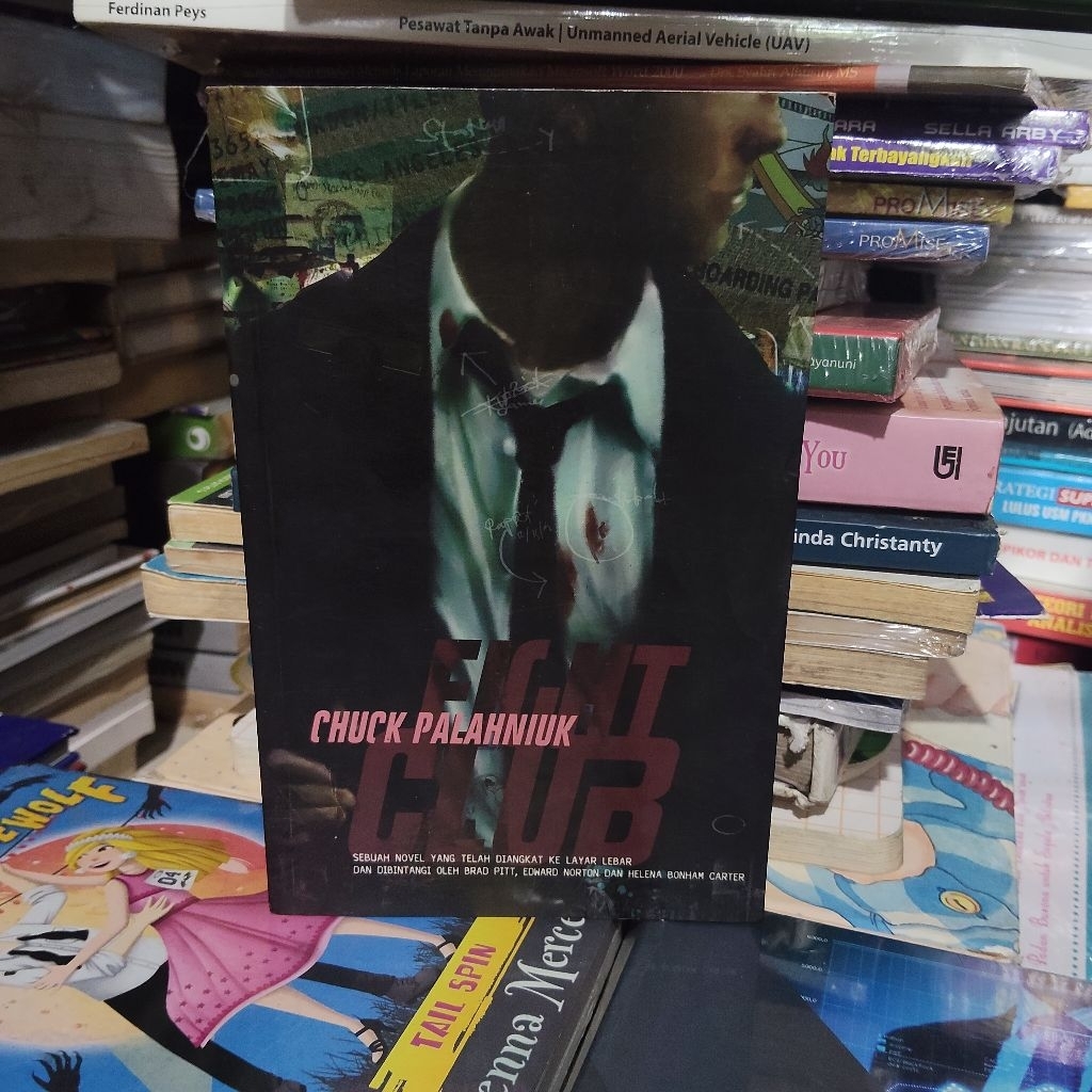 Buku Original • FIGHT CLUB / CHUCK PALAHNIUK