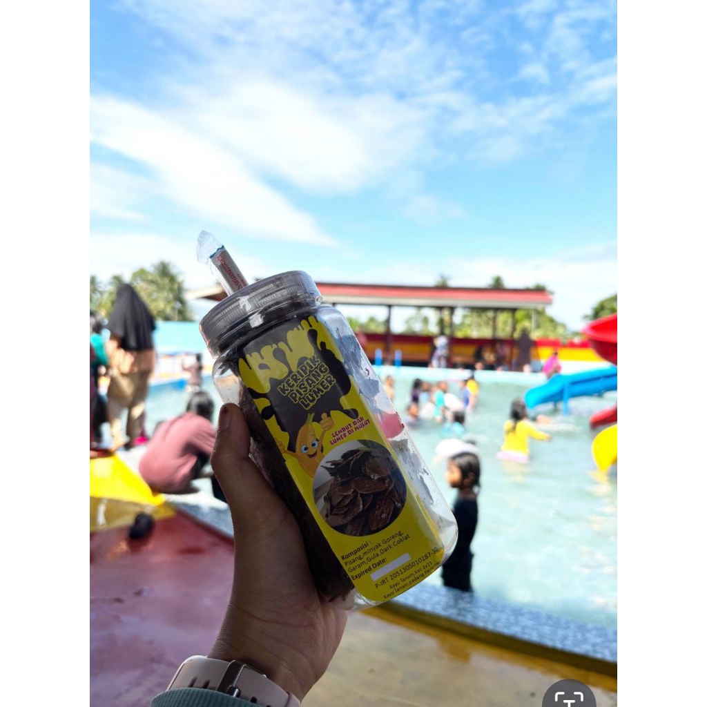

Keripik pisang coklat lumer. beli 2 gratis 1
