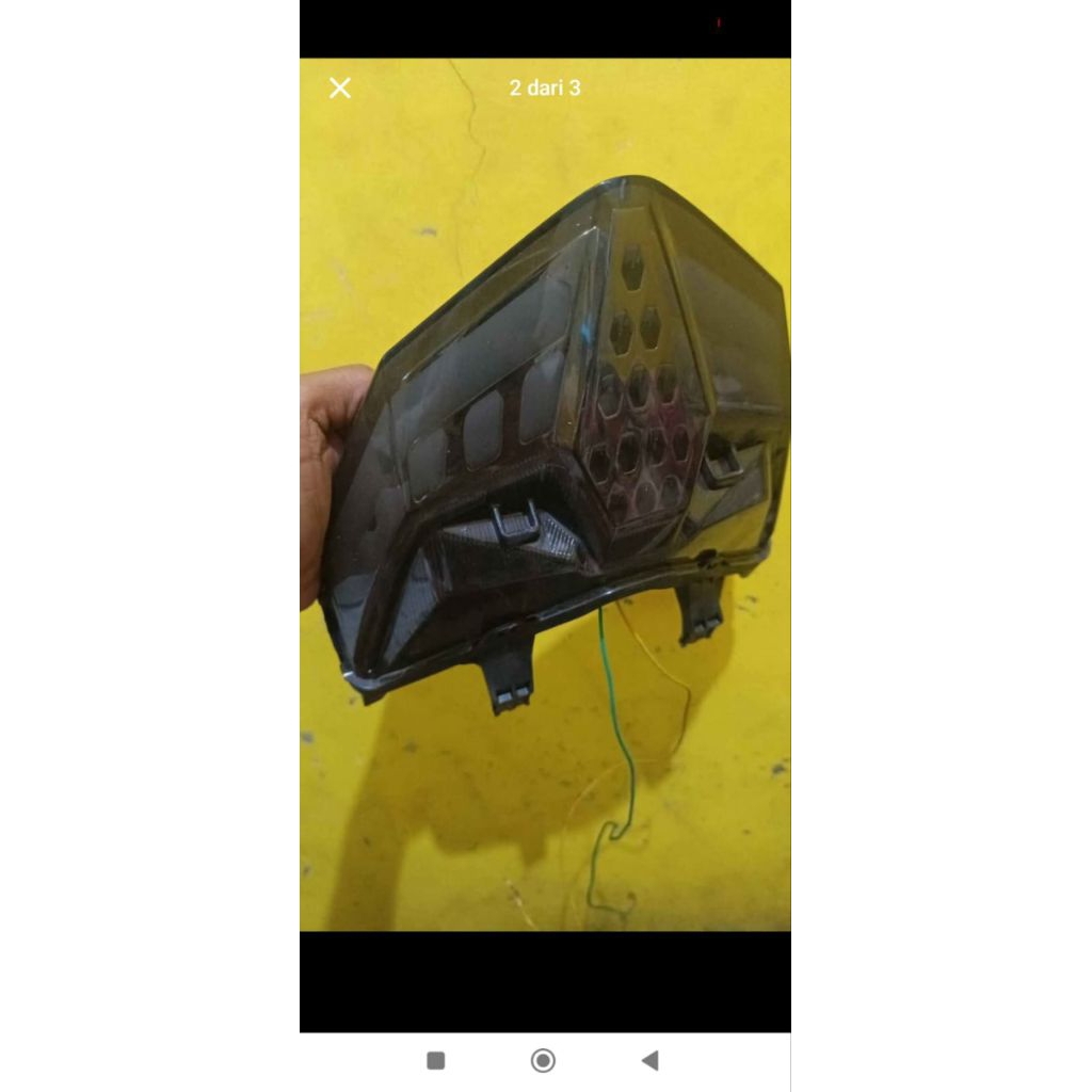 Lampu belakang motor vario