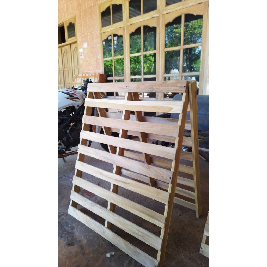Divan kasur/PALET MINIMALIS KAYU JATI