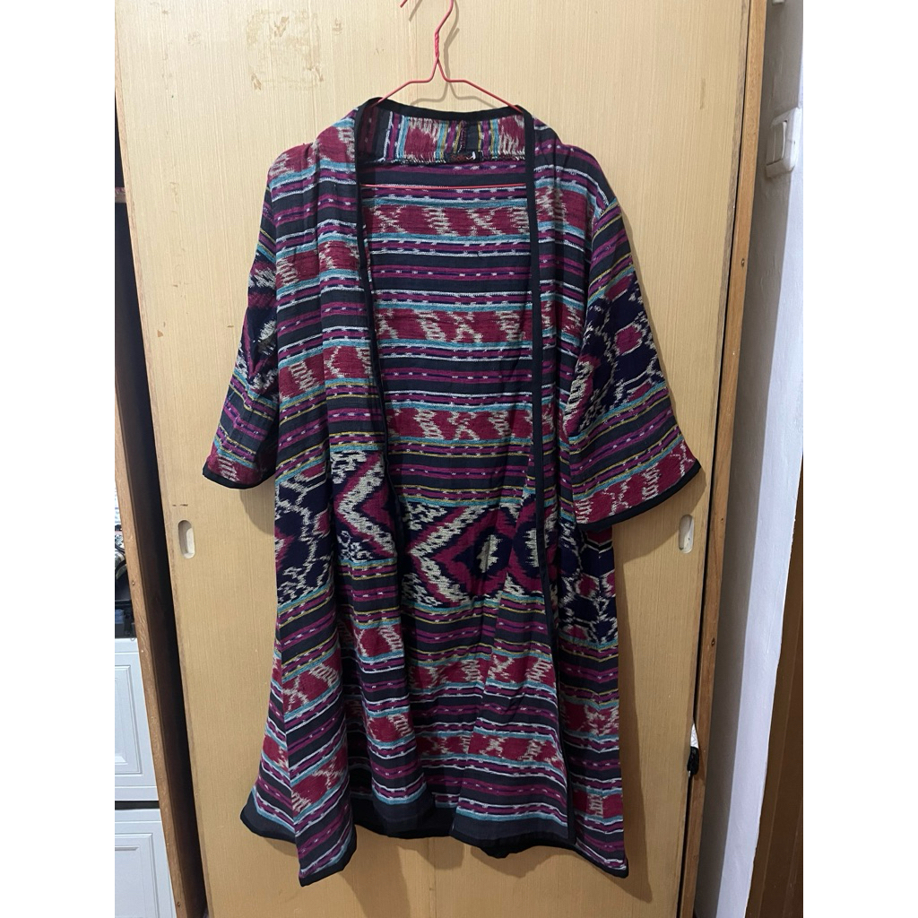 Preloved outer ethnic sallaco