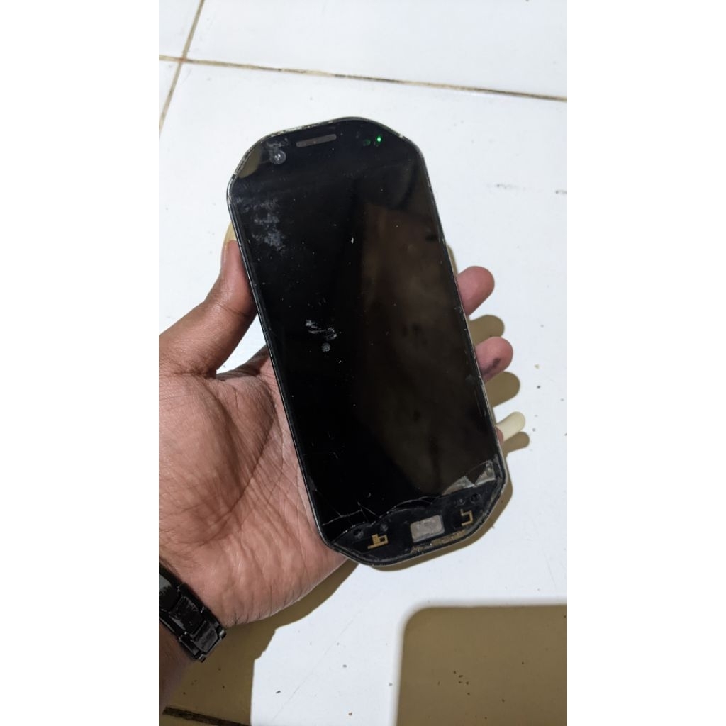 Ratel Cell 6/128 Mesin Normal, LCD Minus