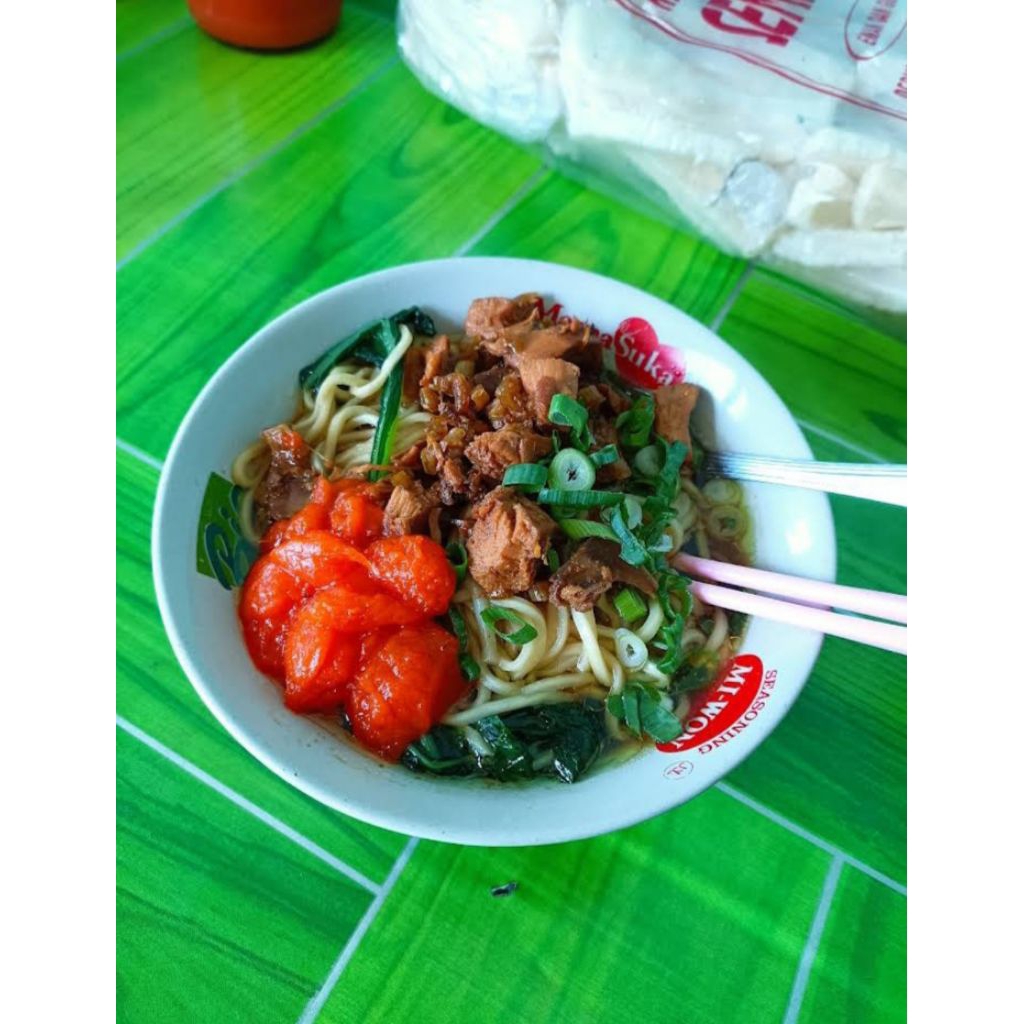 

Mie ayam