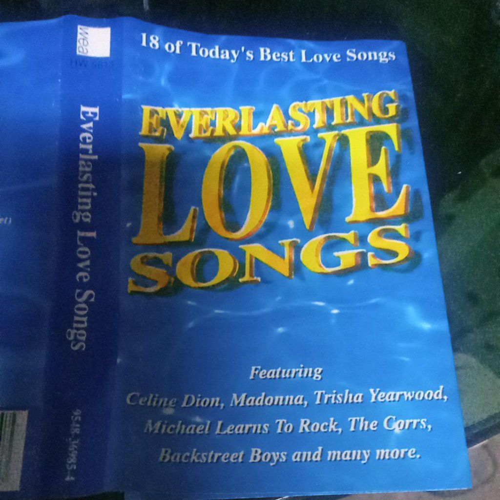 kaset pita EVERLASTING LOVE SONGS A619