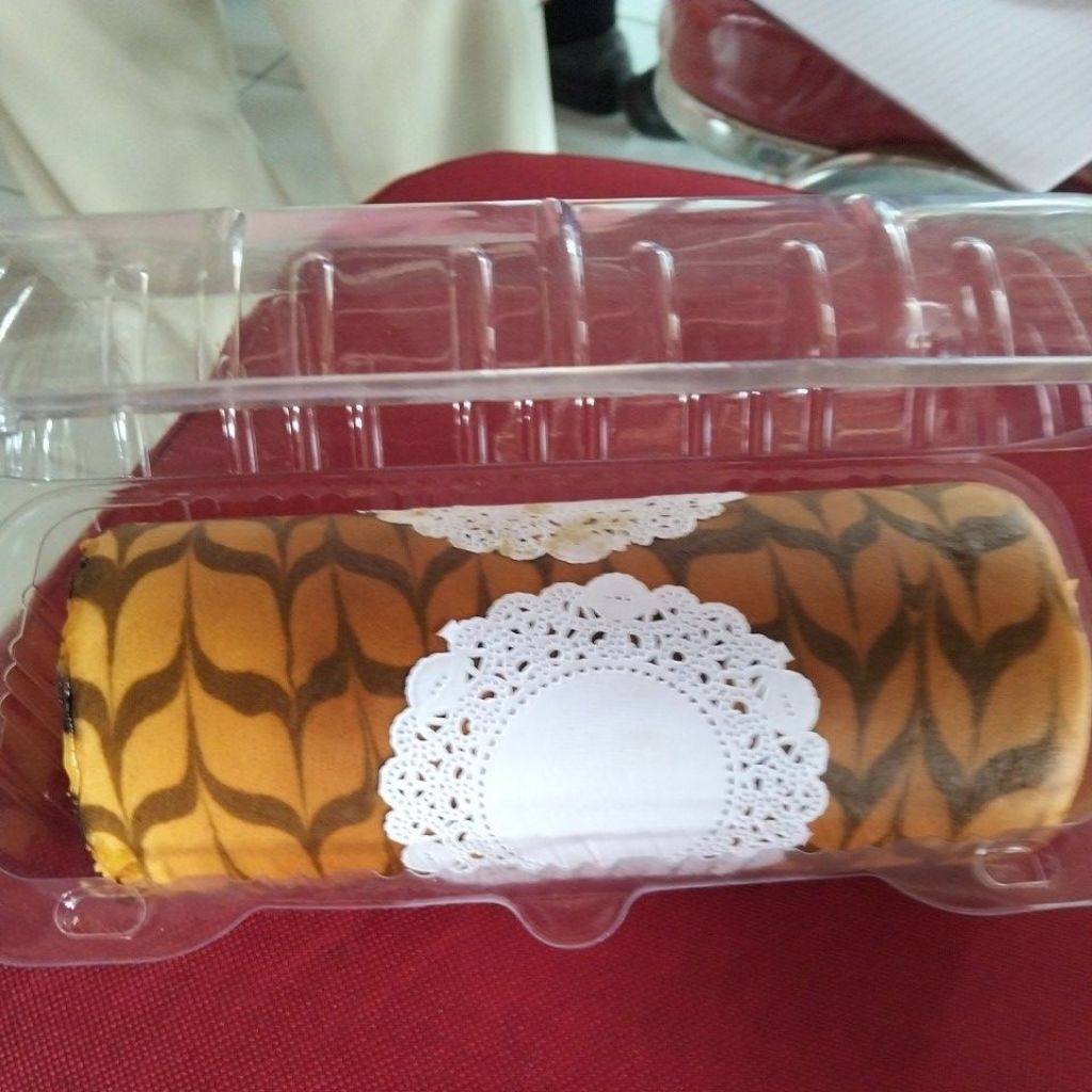 

RISKYCAKE KUE GULUNG SELAI STRAWBERRY