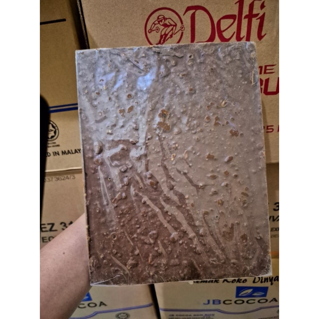 

Cokelat Blok Silverqueen 1Kg