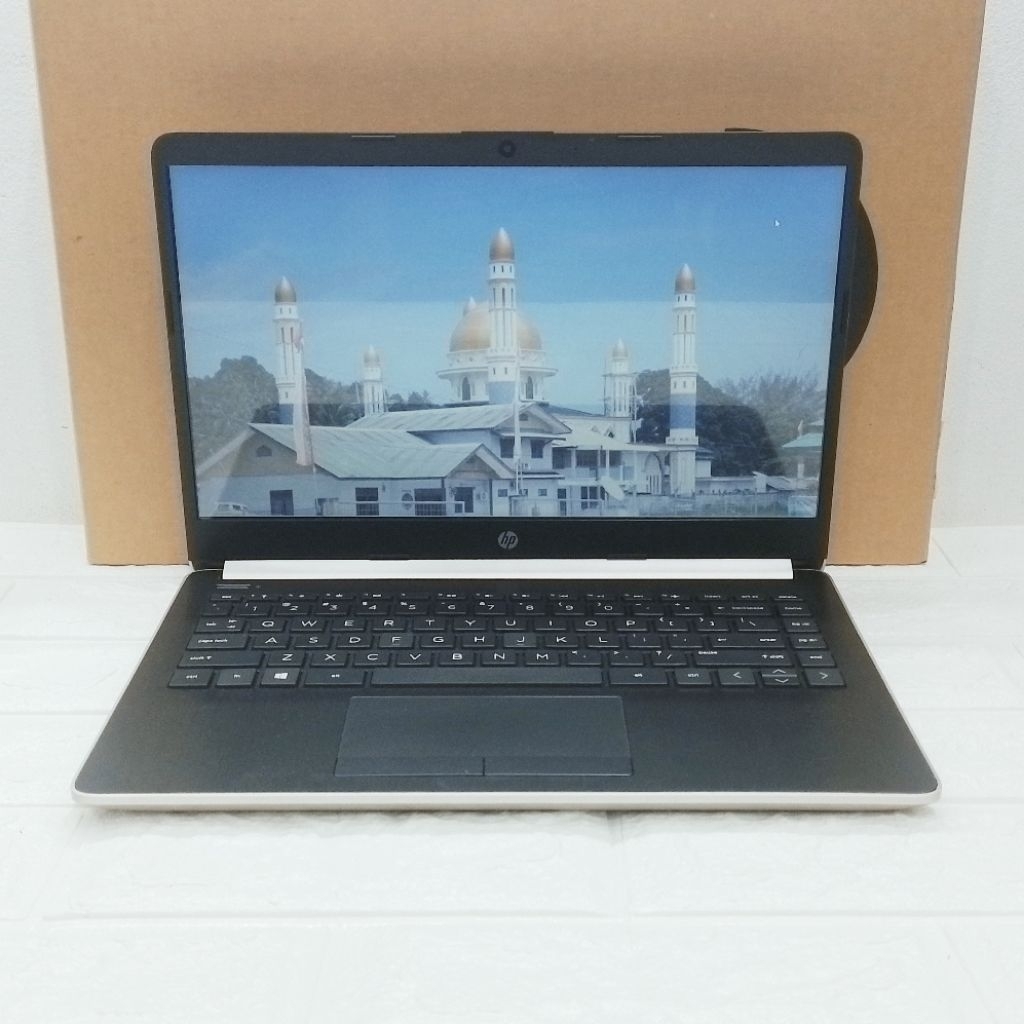 Laptop 2nd Hp 14s-DK0024AU Amd A9-9425 RAM 4GB SSD 256GB
