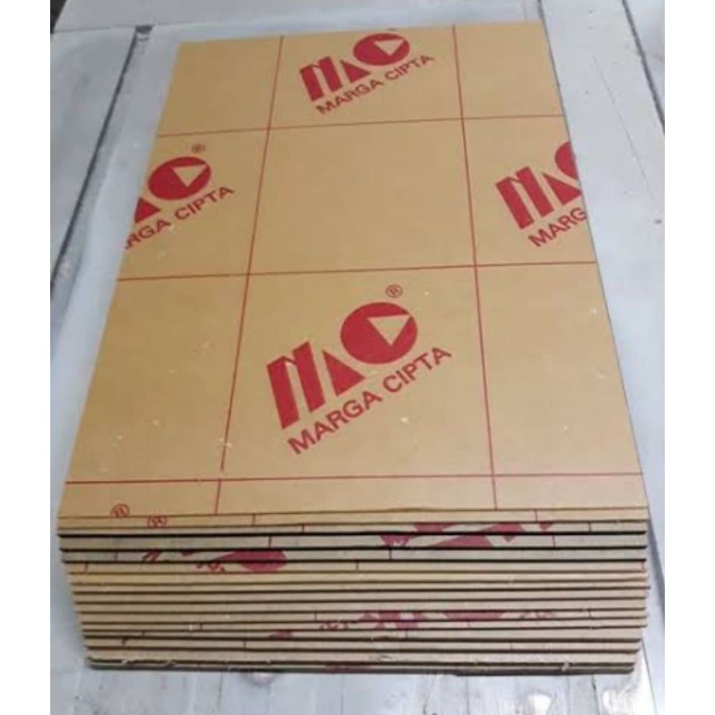 

Akrilik bening 5mm x 50cm x 100cm / Aceylic bening / Marga cipta