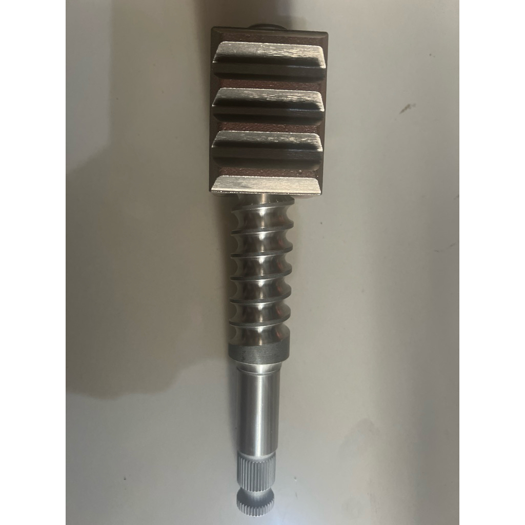 Worm stir/worm shaft isuzu NKR