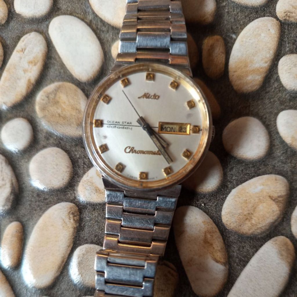 jam tangan Mido chronometer otomatis vintage original bekas