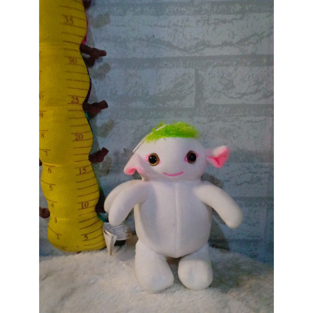 boneka monster Hunt wuba huba lobak putih no brand