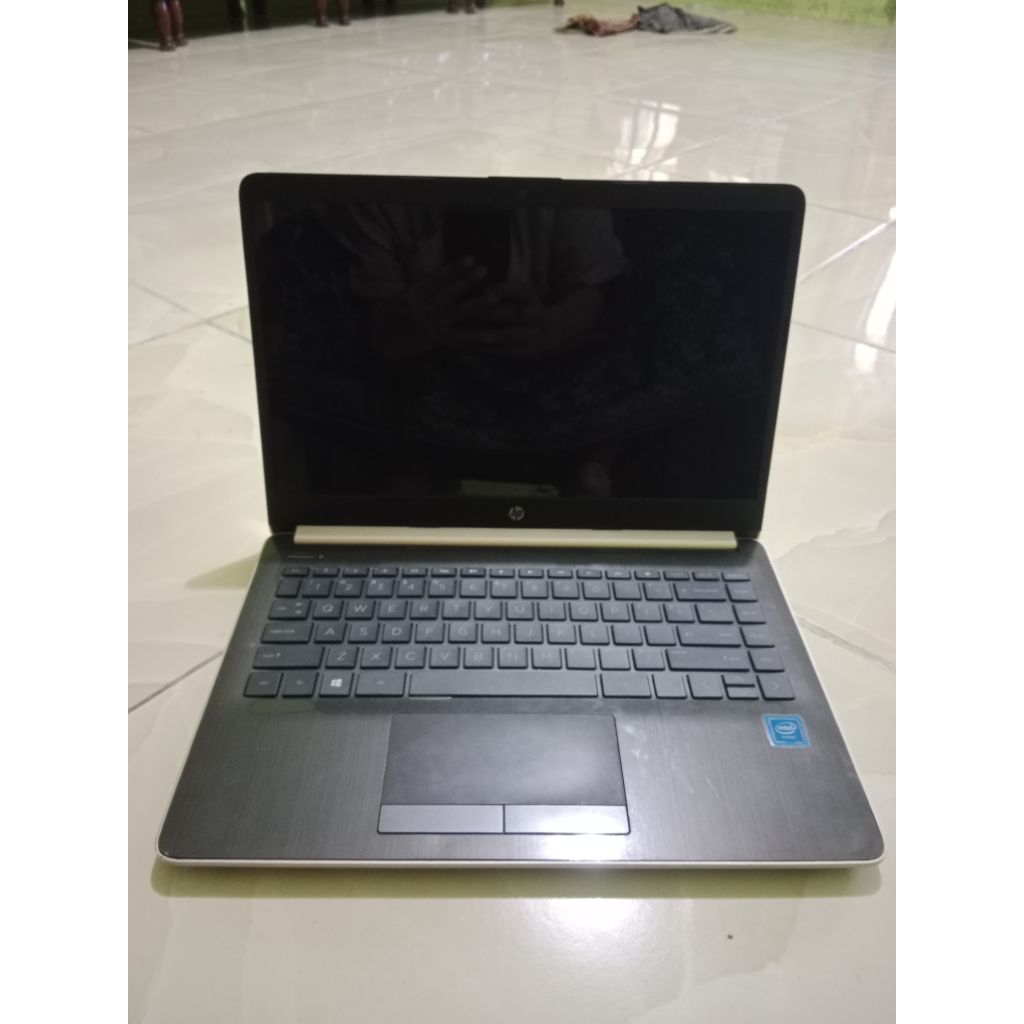 laptop hp 14s cf1047tu