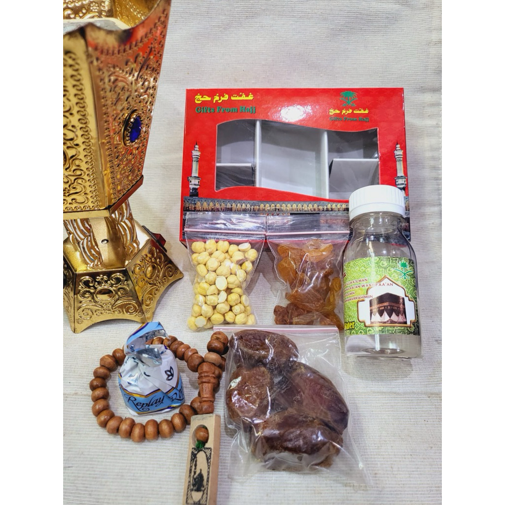 

Hamper/Paket Oleh oleh haji dan umroh