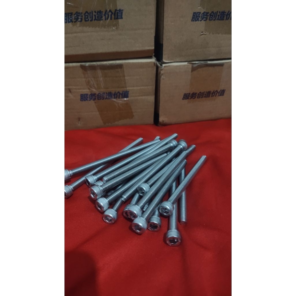 Baut L M6x 80 stainless full drat