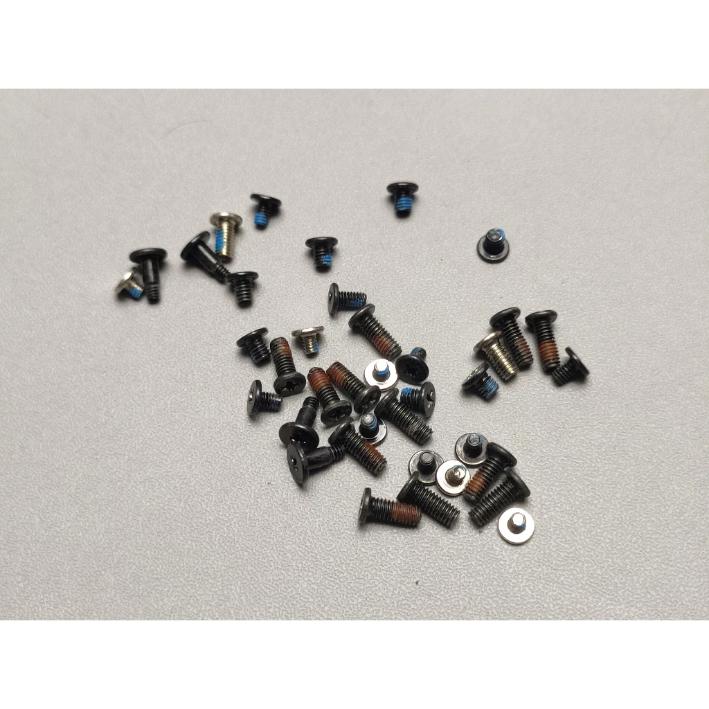 ET52 BAUT-TOS-17 BAUT SET LAPTOP TOSHIBA SATELLITE L735 BAUT ONLY