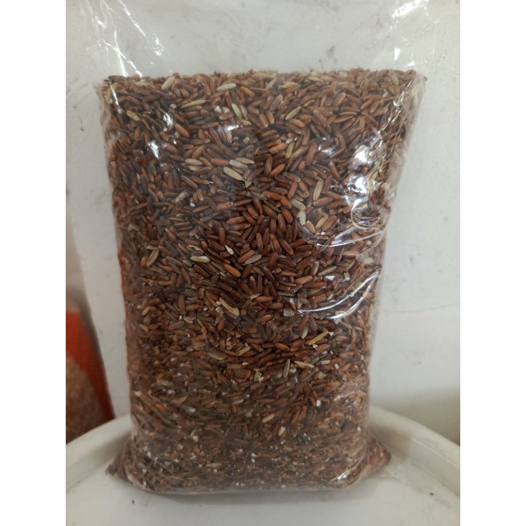 

Ready beras merah repack 1 kg, dan juga per sak ( 25 Kg )