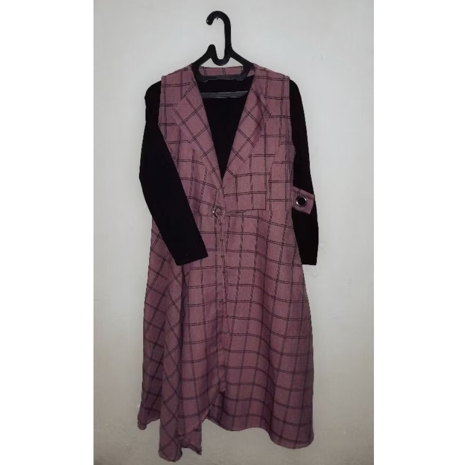 {Preloved} Overall | outer inner one set ada inner dan diluar rompi kotak