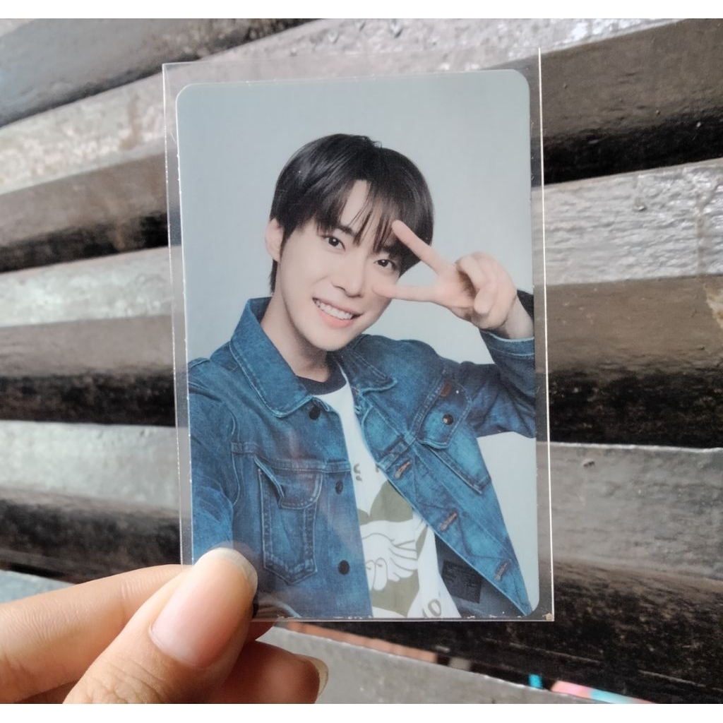 

PHOTOCARD OFFICIAL DOYOUNG NCT NATREP NATURE REPUBLIK
