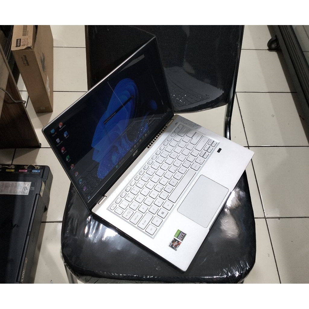 ACER SWIFT X SFX14-41G RTX 3050 RYZEN 5-5600U RAM16GB/SSD 512GB