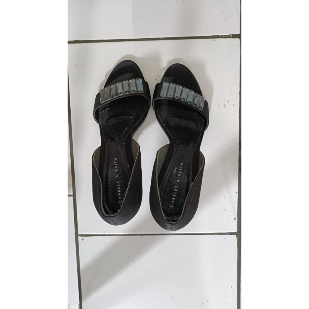 preloved heels charles and keith original