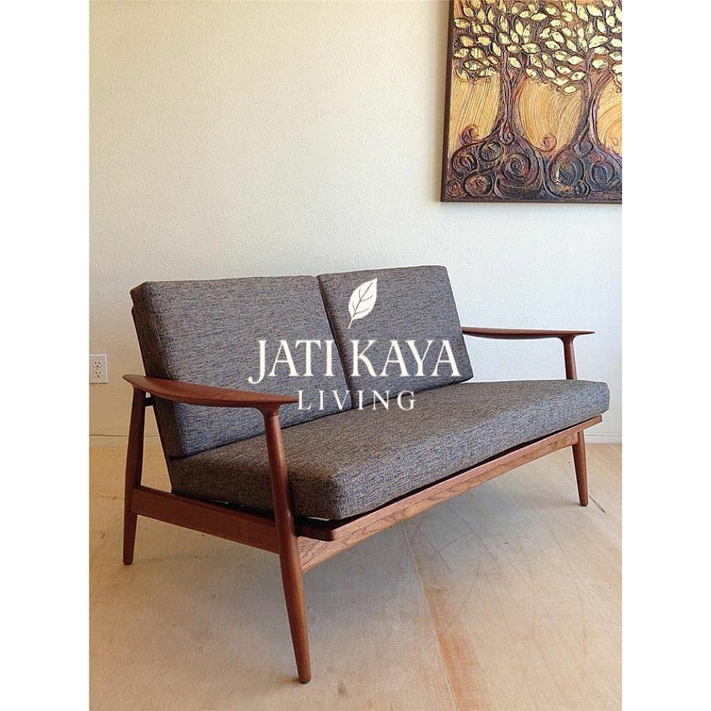 Kursi sofa ruang tamu modern kayu jati.