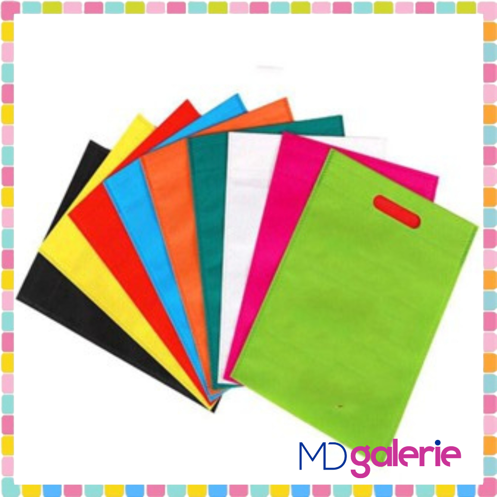 

MD GALERIE GOODIE BAG TAS SPUNDBOND MODEL OVAL WARNA POLOS SERBA GUNA HAMPERS ULANG TAHUN SOUVENIR KANTONG BELANJA OVAL 3 UKURAN BANYAK WARNA 1192