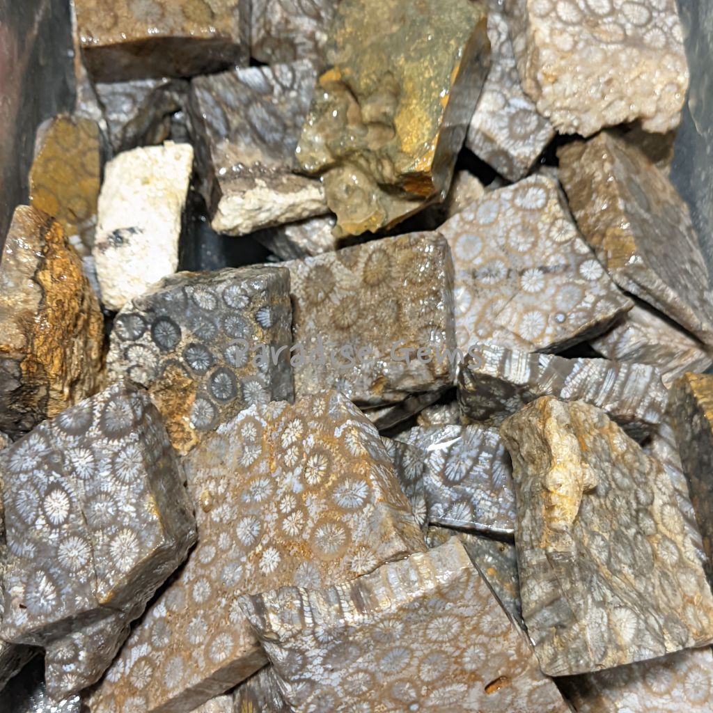 bahan bongkahan batu akik teratai hitam sarang tawon kirim random kualitas bagus