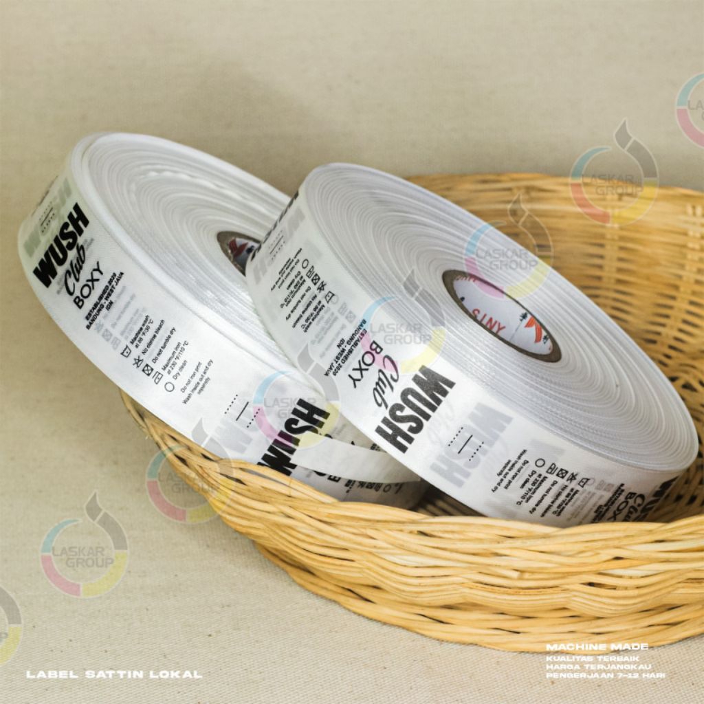 

Label satin lokal SATU WARNA 160meter