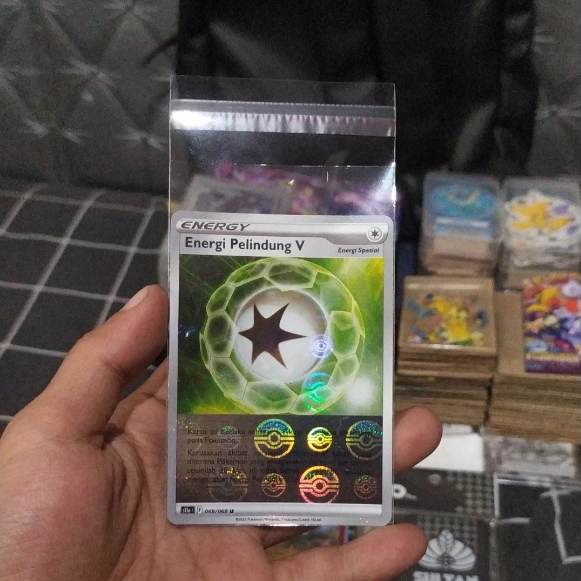 Kartu Pokemon ID Energi Pelindung V Reverse Holo Pokeball - Arkana Memuncak S11a 068/068 U