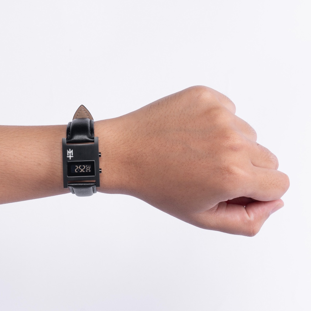 VESSEL13 MB MATERNAL DISASTER JAM TANGAN DIGITAL WATCH STAINLESS WITH LEATHER STRAP ORIGINAL