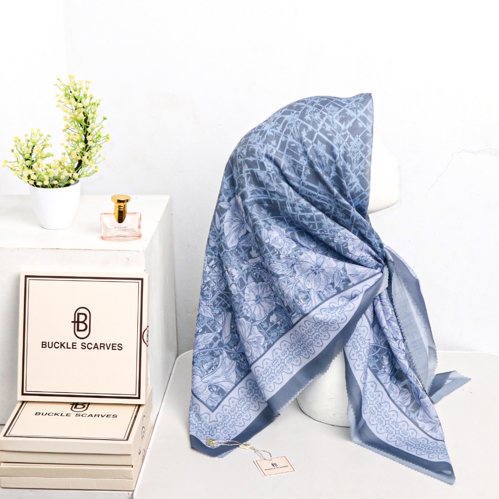 KERUDUNG SEGIEMPAT MOTIF BOX BUCKLE SCARVES/HIJAB MOTIF SERAGAMAN BOX BUCKLE SCARVES