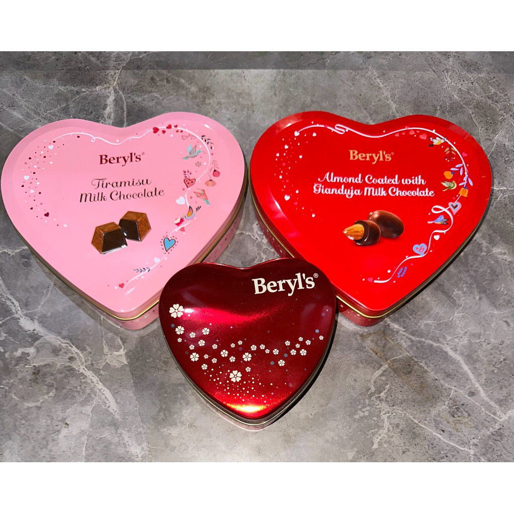 

beryl’s cokelat kaleng bentuk love asli Malaysia