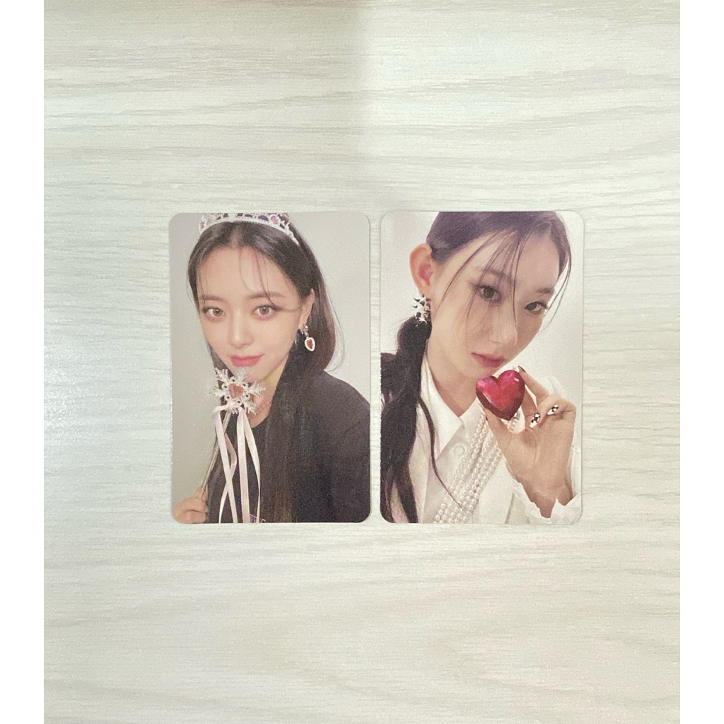 [READY] photocard pc itzy album checkmate yuna chaeryoung