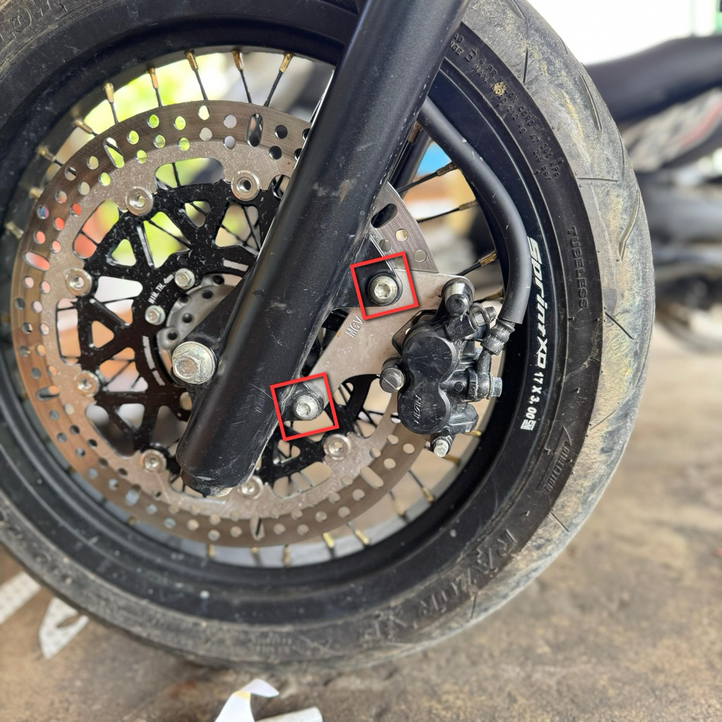 BAUT KALIPER DEPAN WR155 PROBOLT SS & TITANIUM / cakram caliper rem disc wr 155