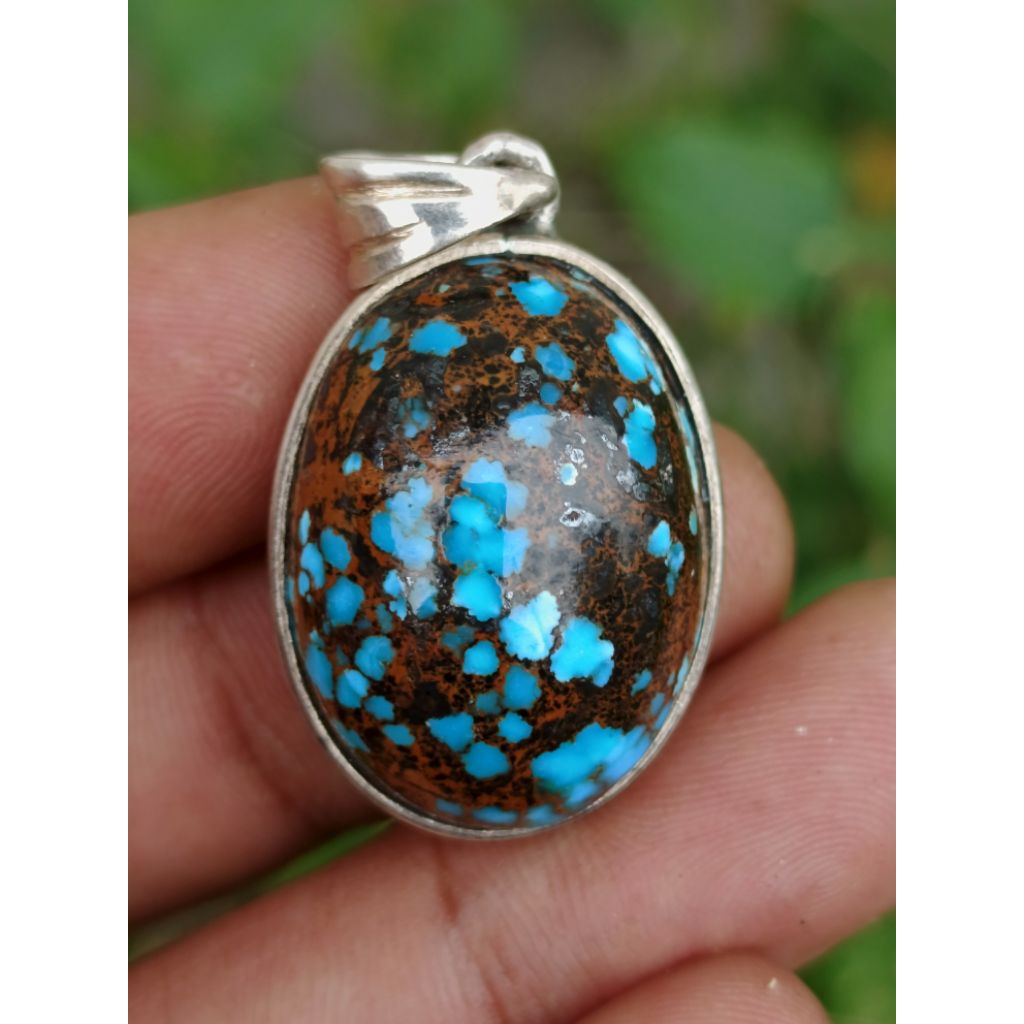 Batu Pirus Natural Persia Biru Tajam Urat Emas Matrik Ceplok Kura HQ Mumbul Rare Dim-27x20x13 Model 