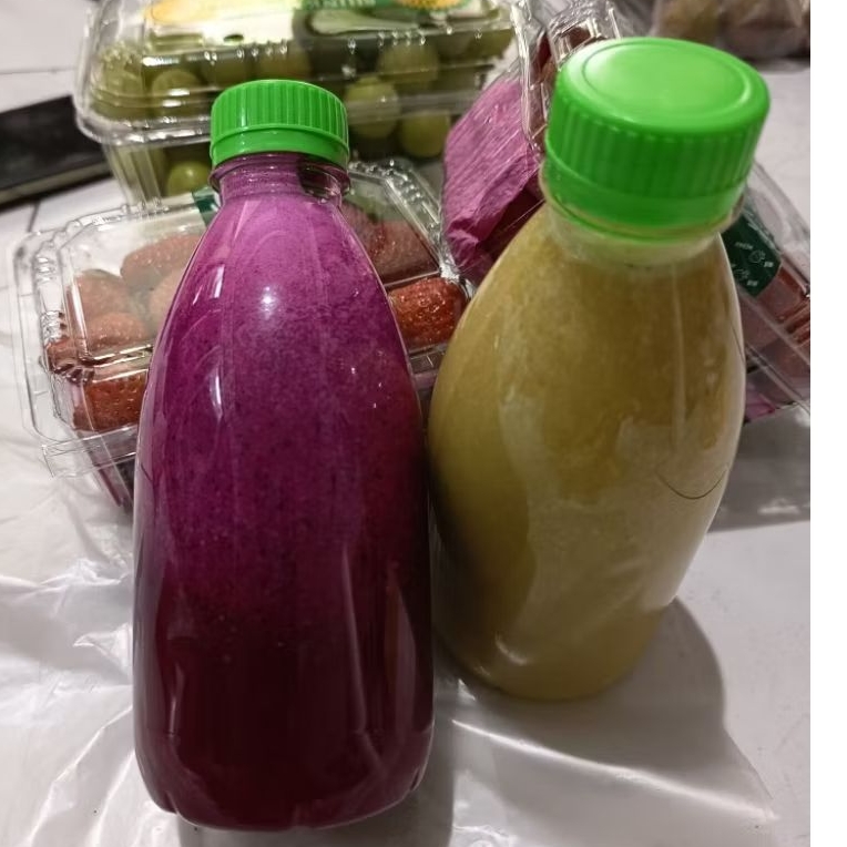 

jus buah segar apokat, strawberry, apel, kiwi, pisang 350 ml