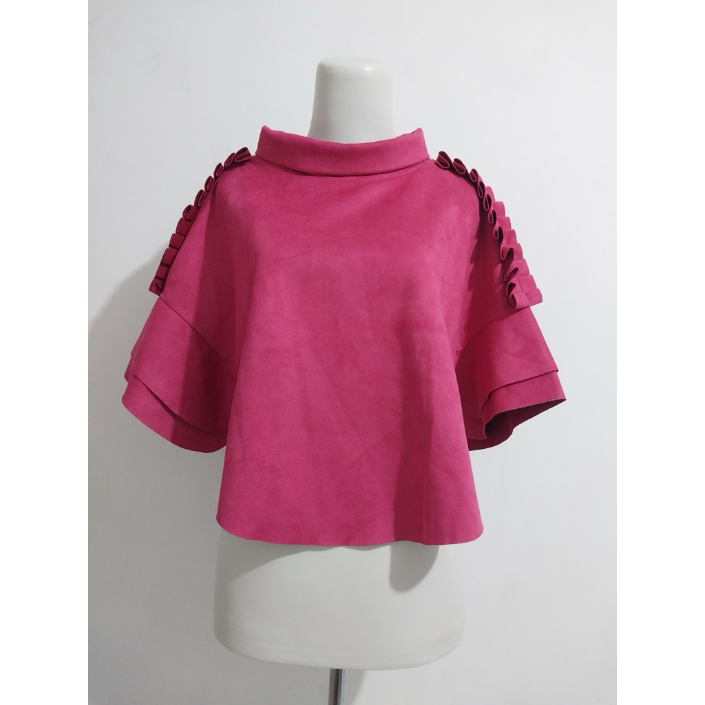 Preloved Blouse Pink Fanta