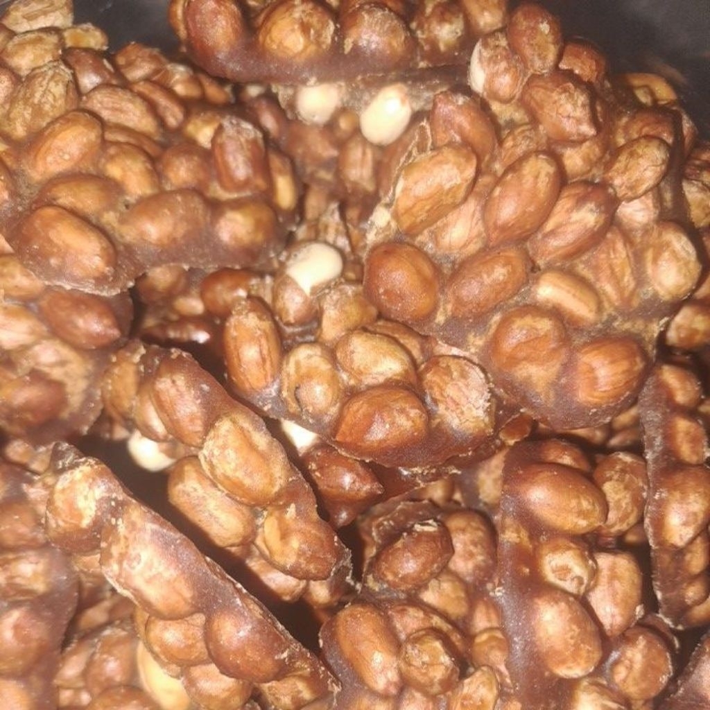 

ampyang kacang gula jawa jahe manis pedas empuk