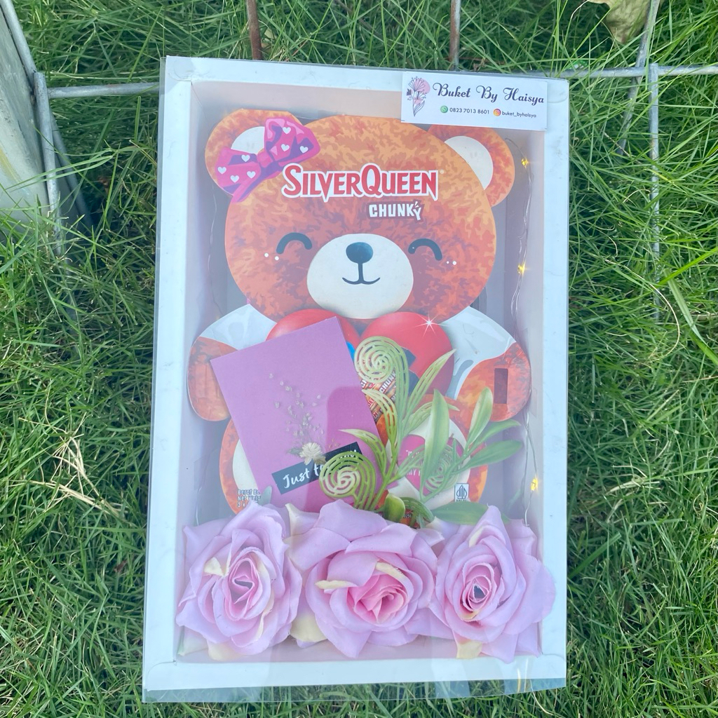 

Giftbox Spesial coklat - hampers kado ulang tahun cewek / kado anniversary / hampers coklat beruang manis / hampers by haisya