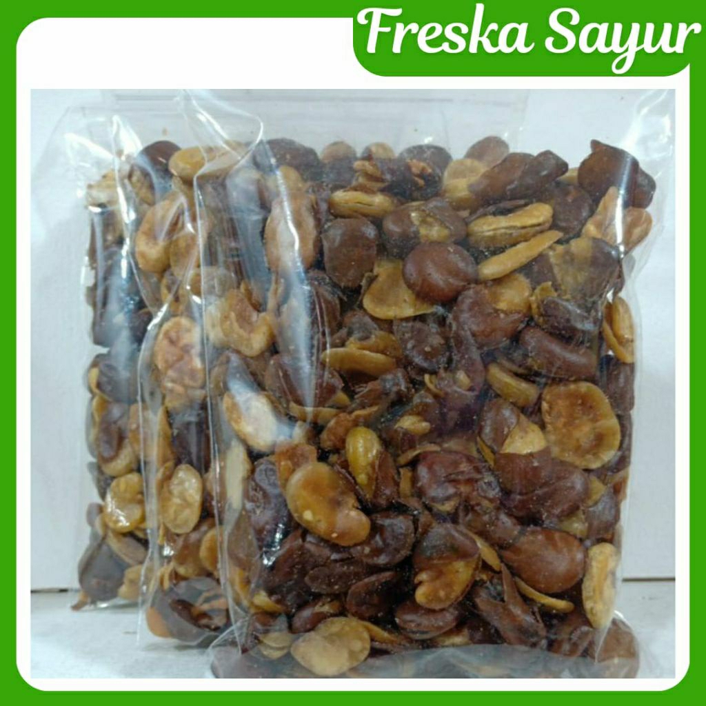 

Cemilan | Kacang Koro Kulit 1 Pack