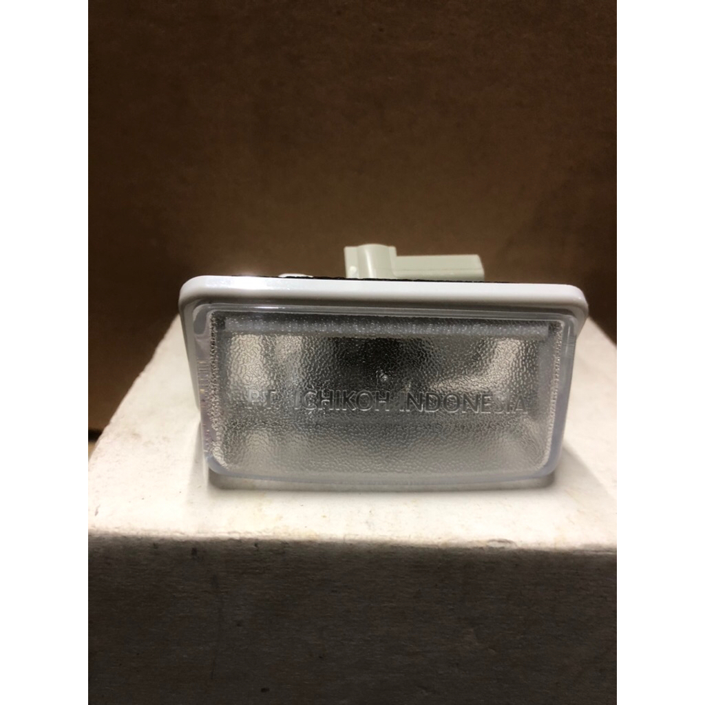 lampu plat nomer xenia avanza lama plus bohlam