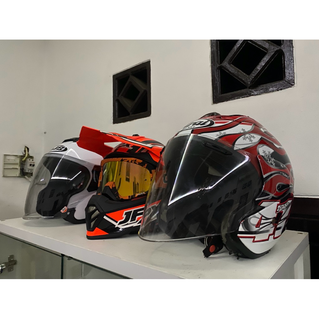 HELM SECOND RASA BARU NJS KAIROZ JPX TRAIL DAN ARRAI