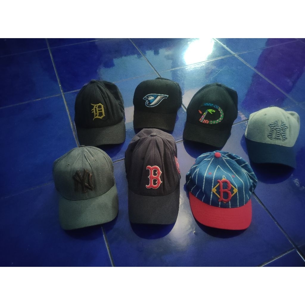 borongan topi mlb